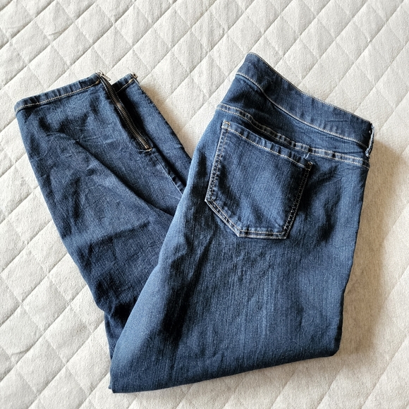 Torrid Denim Jeans Size 22 - Picture 7 of 9